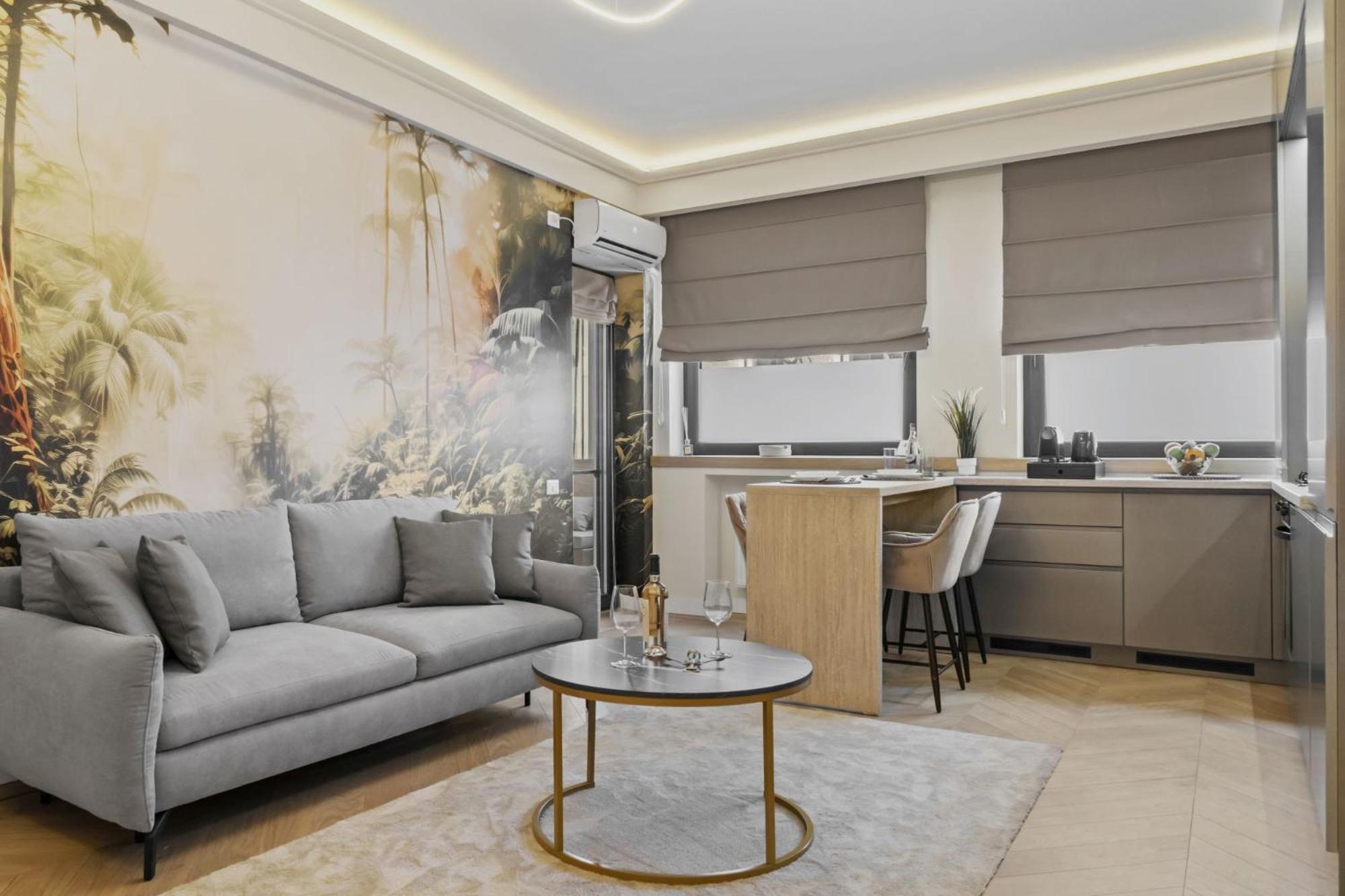 Central Two Rooms Apartment The Paradise Of Lights Bukares Bagian luar foto