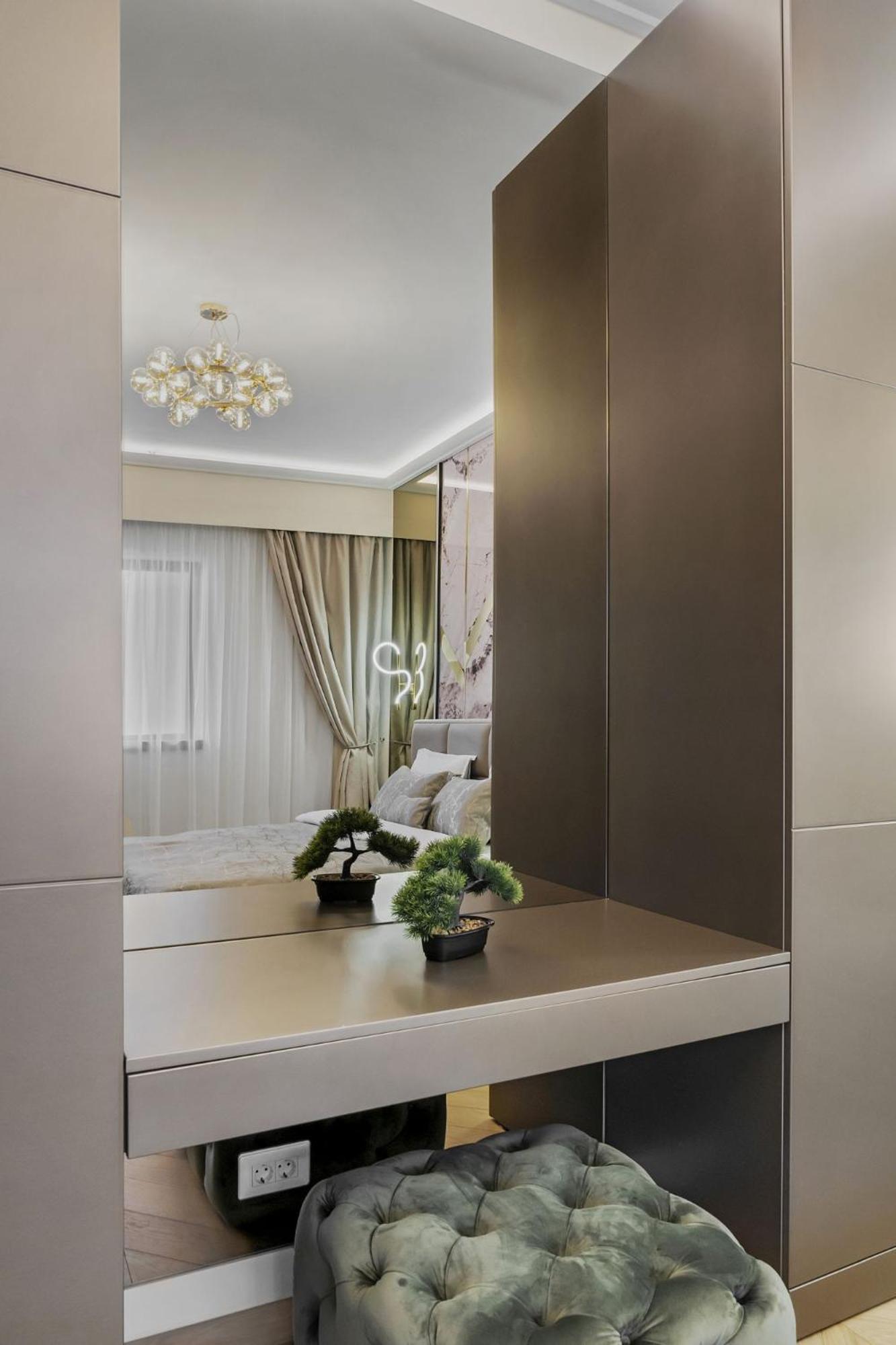Central Two Rooms Apartment The Paradise Of Lights Bukares Bagian luar foto